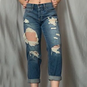 hollister low rise vintage stretch boyfriend jeans